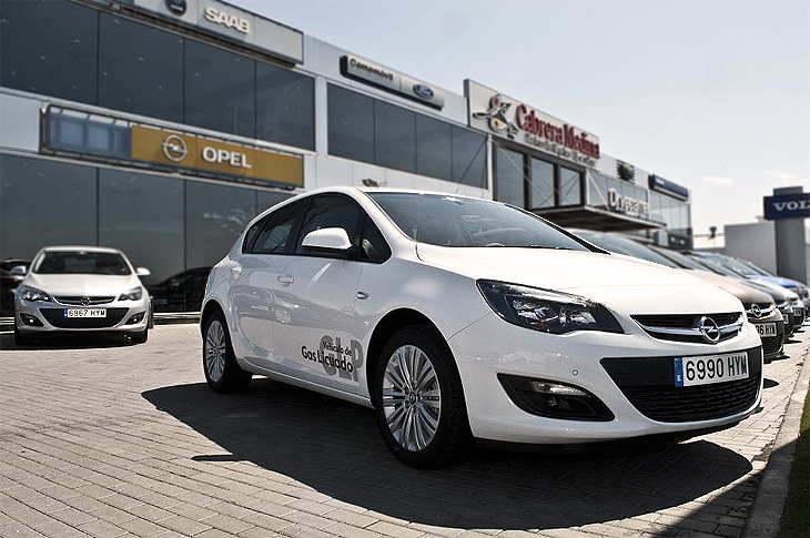 Cicar es el primer rent a car de Espaa que incorpora coches de autogs a su flota